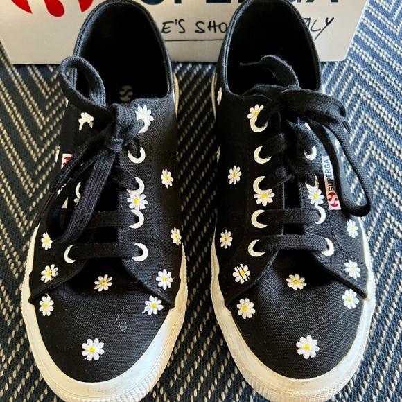 Superga Black Floral Tennis Shoes - Picture 4 of 6